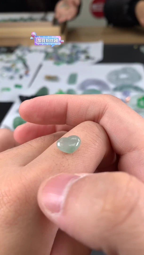 【闪购商品】定制翡翠未镶嵌翡翠