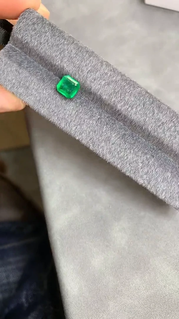 【闪购商品】祖母绿裸石未镶嵌祖母绿裸石2.12ct