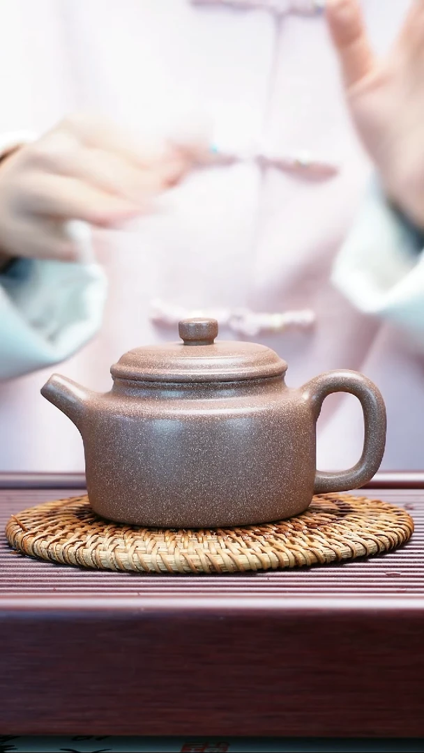 茶壶紫砂原矿桃花泥 德钟  249cc