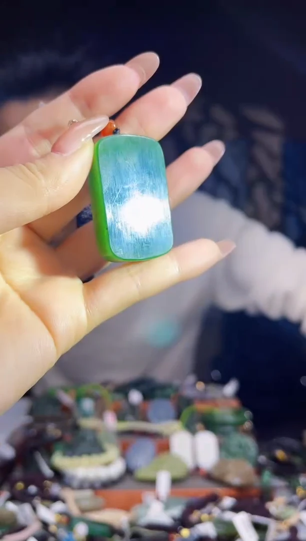 【闪购商品】和田玉颈饰未镶嵌拍一发一