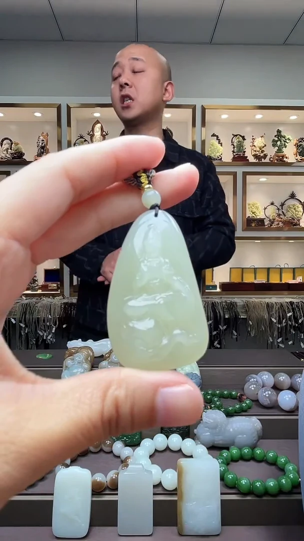 【闪购商品】和田玉颈饰未镶嵌苏