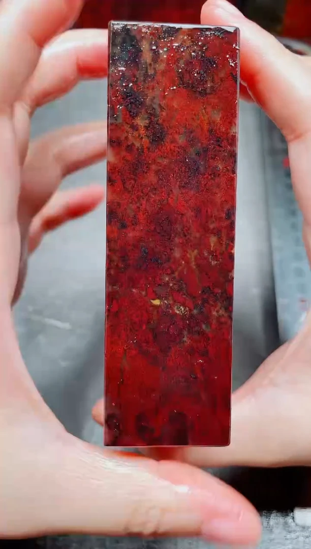玉桂林鸡血玉素章3.0左右红8