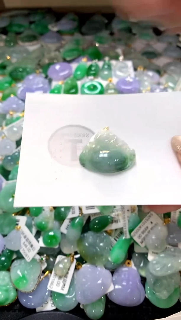 颈饰未镶嵌翡翠1111111111111111