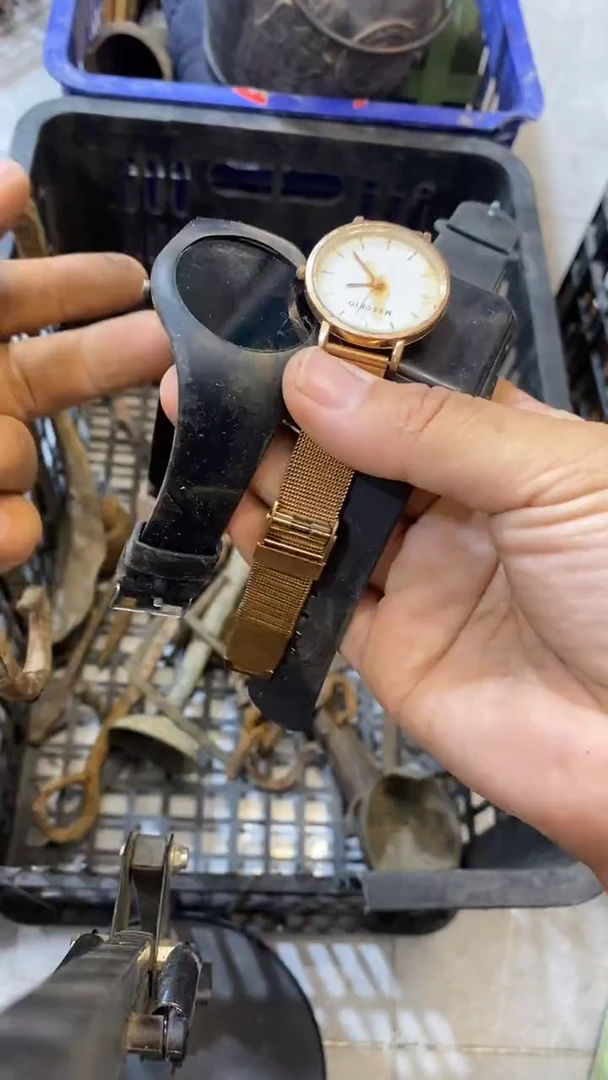河**娃所拍商品均为残品，付款表示默认，不退不换，看好下单，