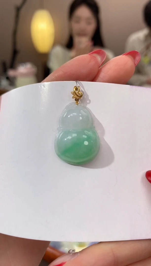 【闪购商品】翡翠颈饰18K金镶嵌天然缅甸a货翡翠