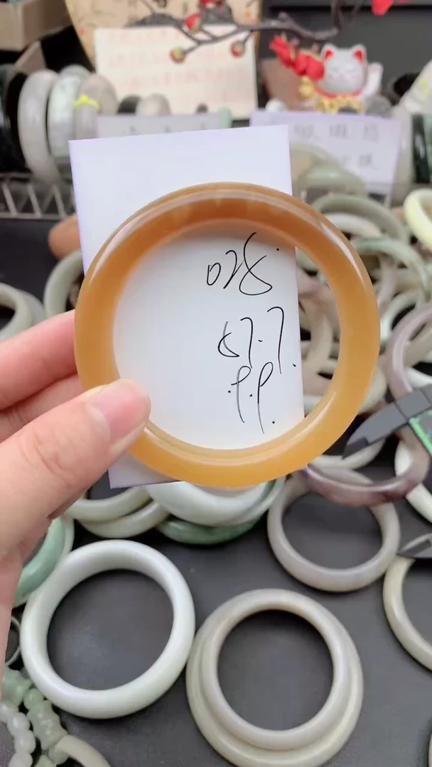 未镶嵌手镯石英质玉025