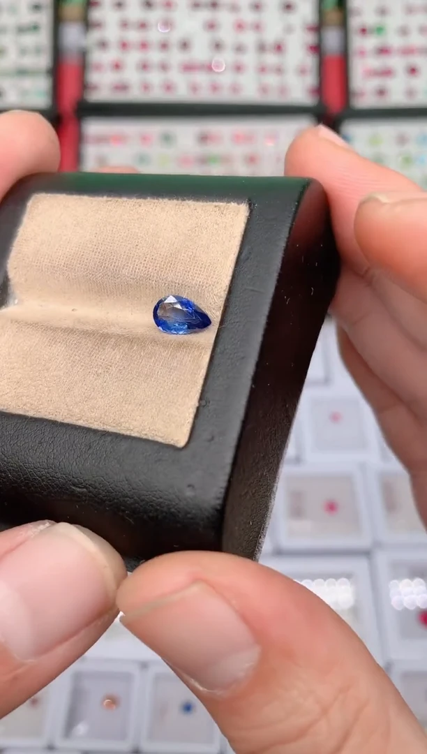 裸石蓝宝石无烧1.07ct