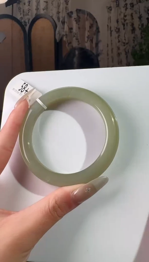 未镶嵌手镯和田玉手镯3  58+