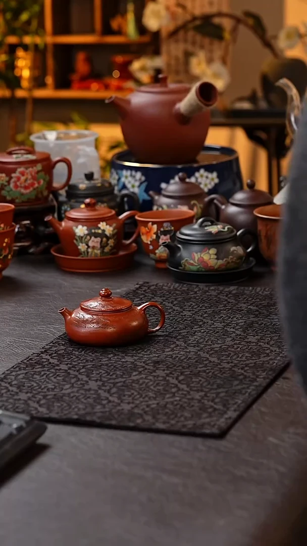 茶杯紫砂山水寒江