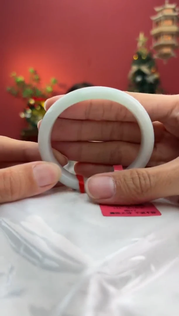 未镶嵌手镯（贵妃镯）翡翠翡翠手镯12