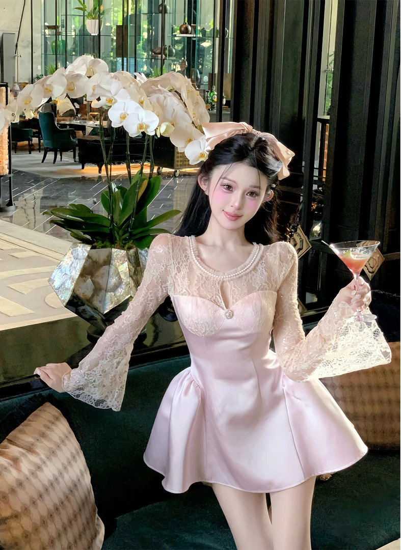 【浮世浪漫】2025春款长袖蕾丝缎面轻奢法式假两件甜美风格小众设计