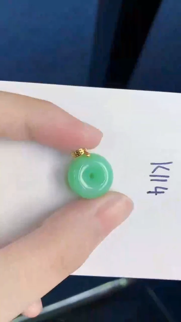 颈饰未镶嵌翡翠天然翡翠缅甸A货