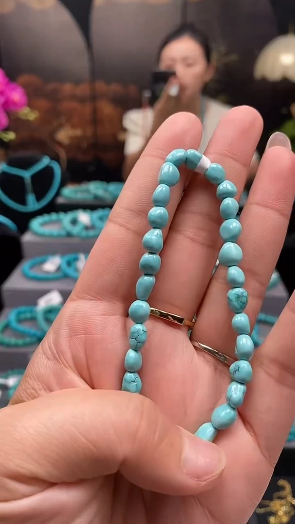未镶嵌绿松石手串1