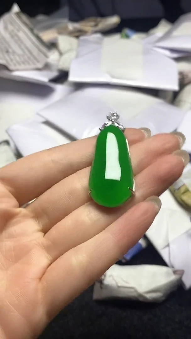 满色吊坠，所见即所得！
