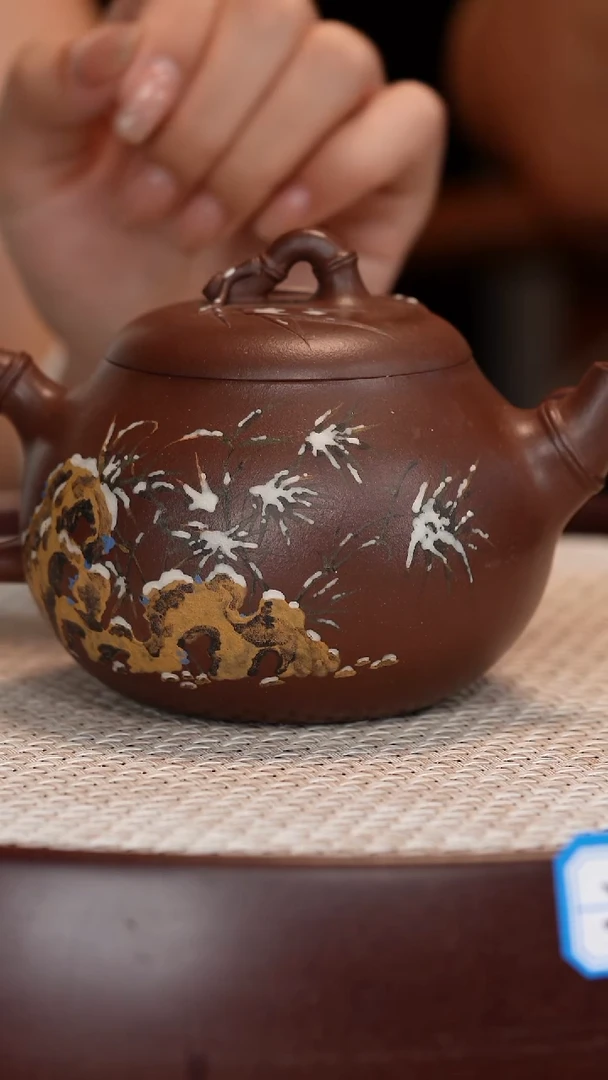 茶壶紫砂【蒋艺华】紫泥劲竹   280CC