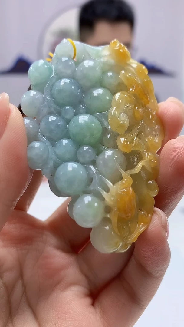 【闪购商品】定制翡翠未镶嵌5153ms-毛货51葡萄