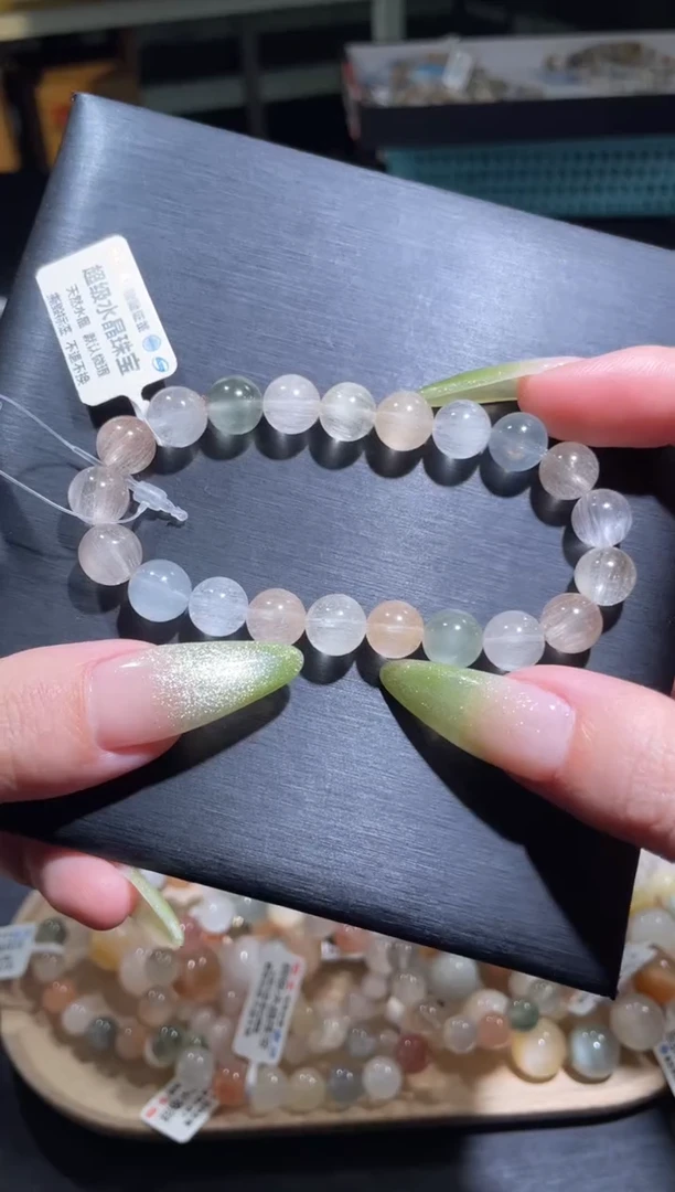 【闪购商品】水晶手链未镶嵌166号多样性发货一O 约9+