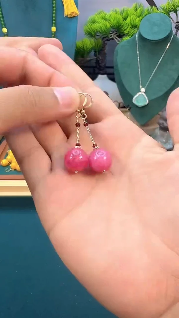 菱锰矿（红纹石）14K金镶嵌耳钉E190