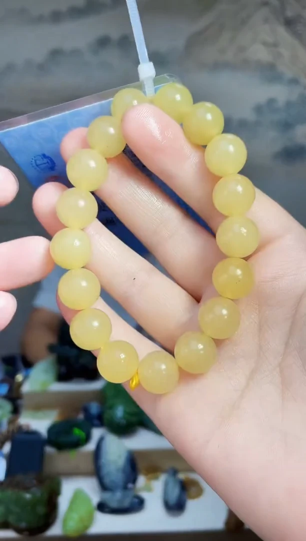 和田玉未镶嵌颈饰1