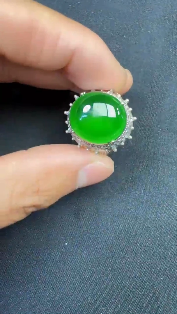 【闪购商品】定制翡翠未镶嵌蛋面1