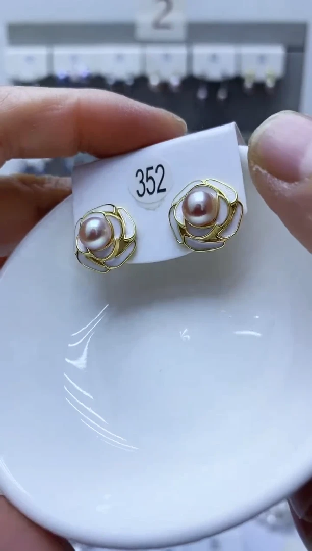 【闪购商品】淡水珍珠耳饰银S925镶嵌352