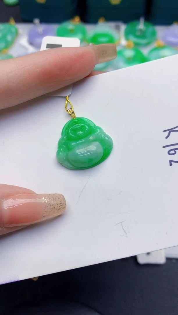 颈饰18K金镶嵌翡翠缅甸天然翡翠A货