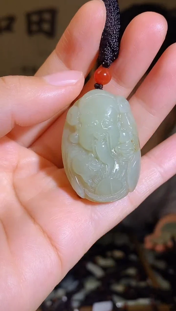 颈饰未镶嵌和田玉1