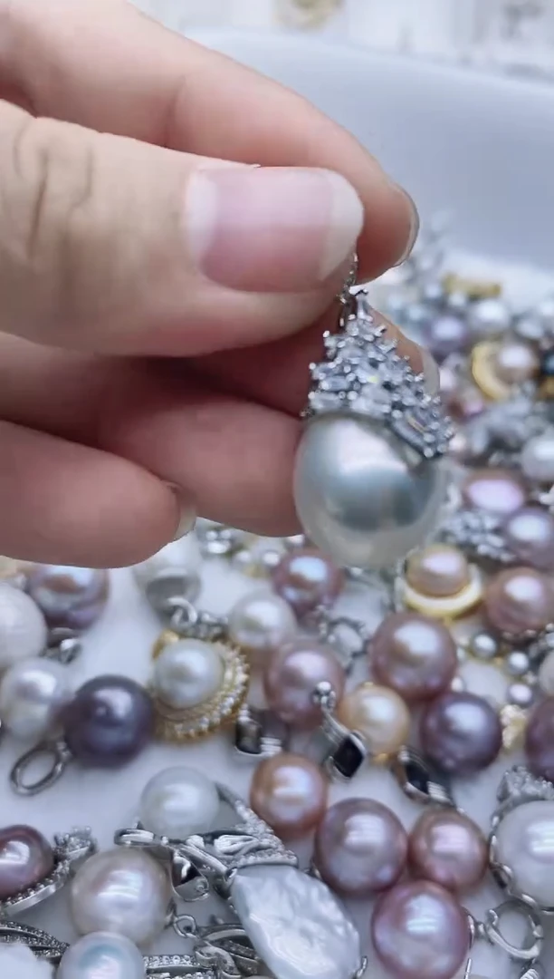 吊坠(不含链)银S925镶嵌淡水珍珠吊坠多样性发其一