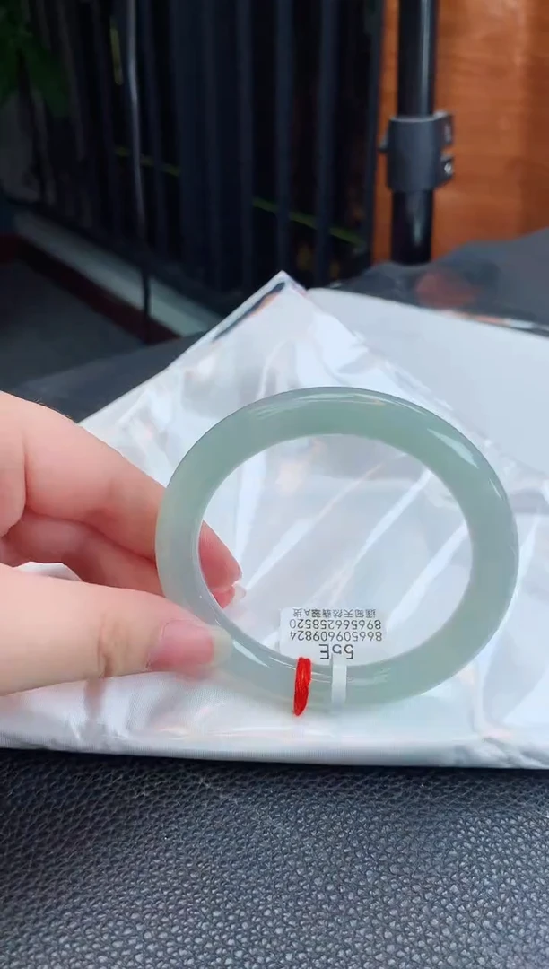 【闪购商品】翡翠手镯未镶嵌缅甸天然翡翠A货手镯