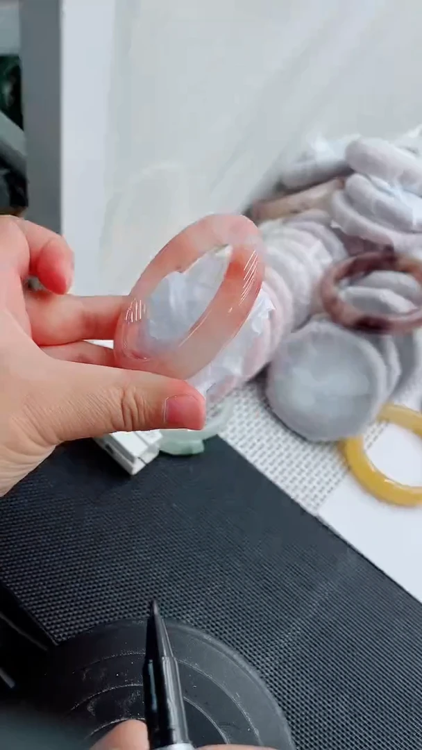 未镶嵌手镯石英质玉87-56-57