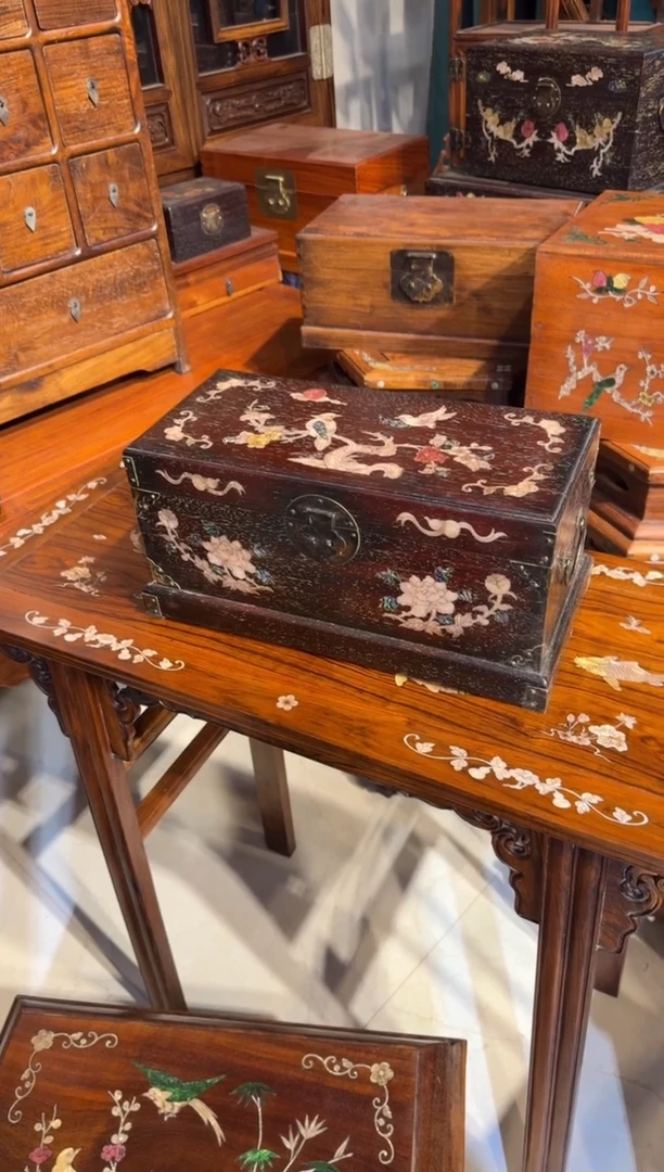 木40紫檀树鸟翻盖箱428.888888