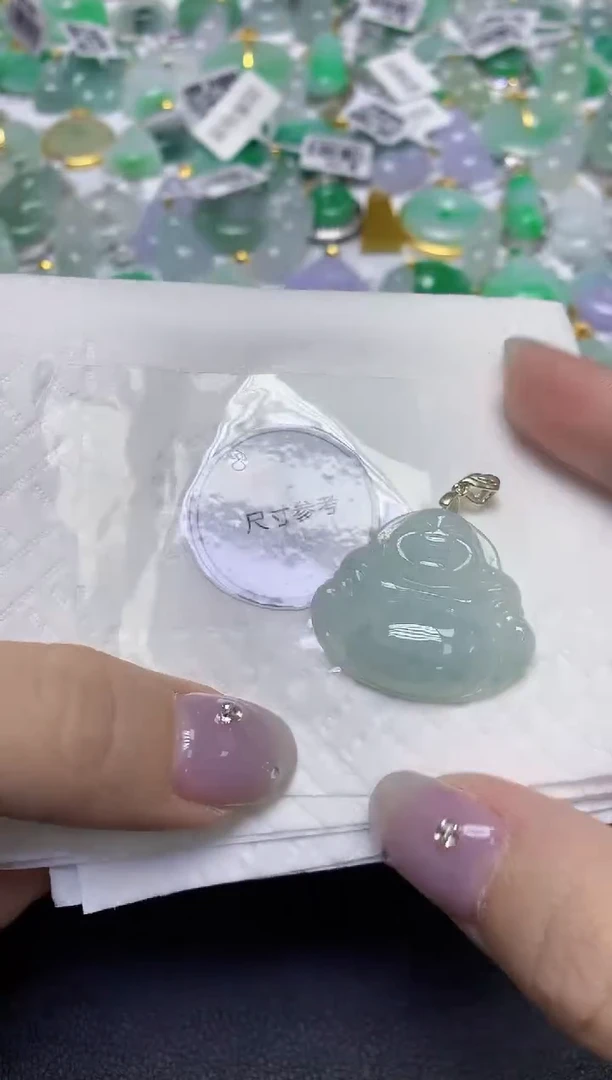 颈饰未镶嵌翡翠天然缅甸翡翠A货百元以上9元证书费自理