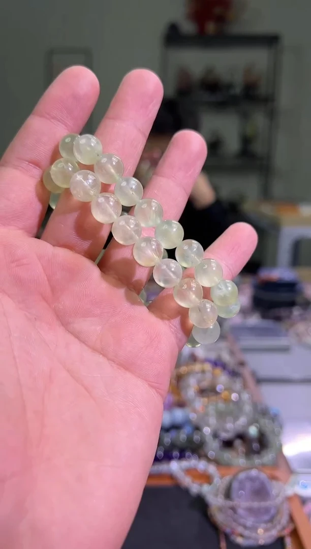 【闪购商品】葡萄石手绳未镶嵌10mm葡萄石手串（多样性发其一）