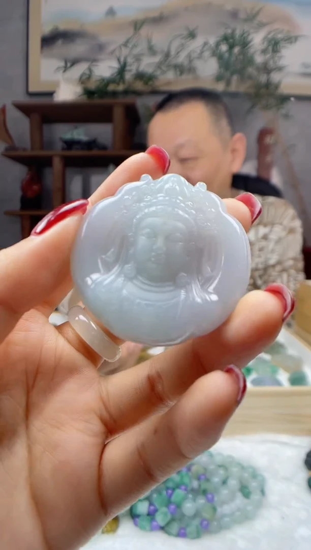 【闪购商品】定制翡翠未镶嵌观音