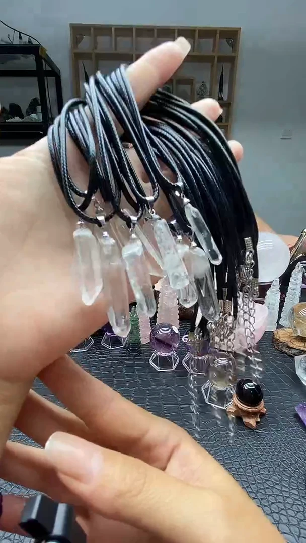水晶珠宝半成品未镶嵌白水晶吊坠
