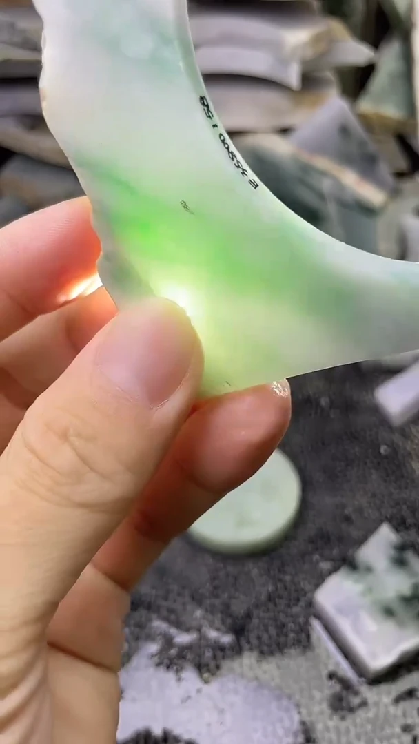 裸石翡翠天然A货翡翠板料