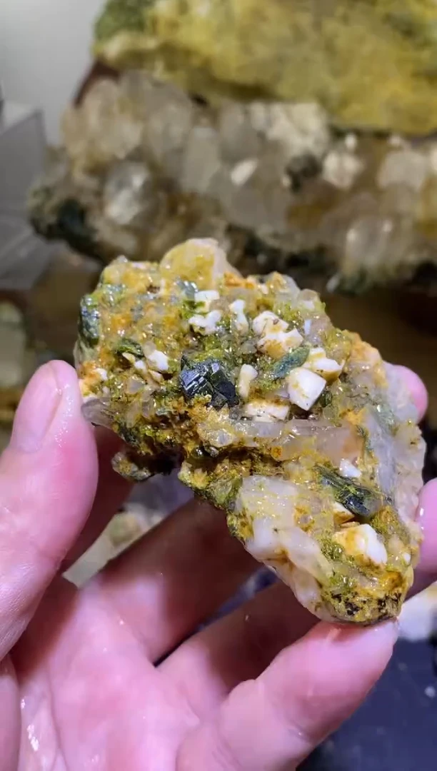 未镶嵌珠宝半成品水晶65号85g四川超七花园水晶原石