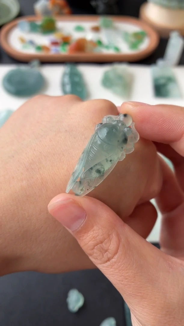 定制翡翠未镶嵌翡翠