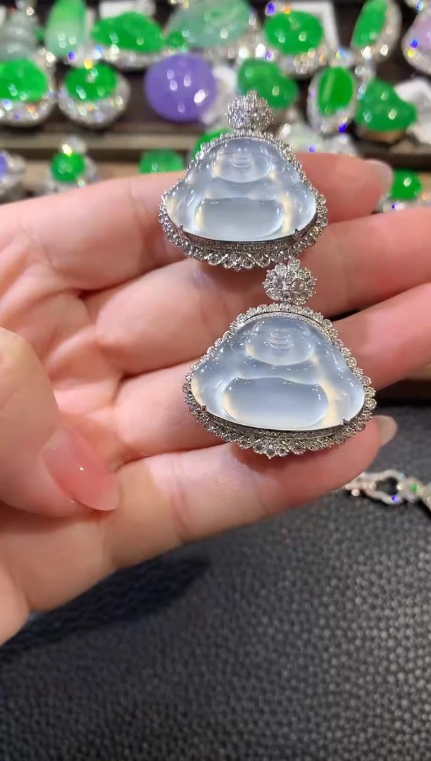 吊坠(不含链)18K金镶嵌翡翠C79 多样性发货一件