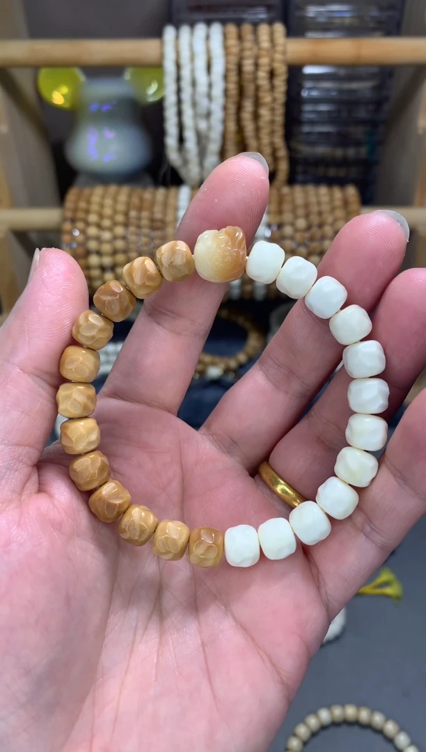 【闪购商品】白玉菩提手串白玉*融合*设计款98无相