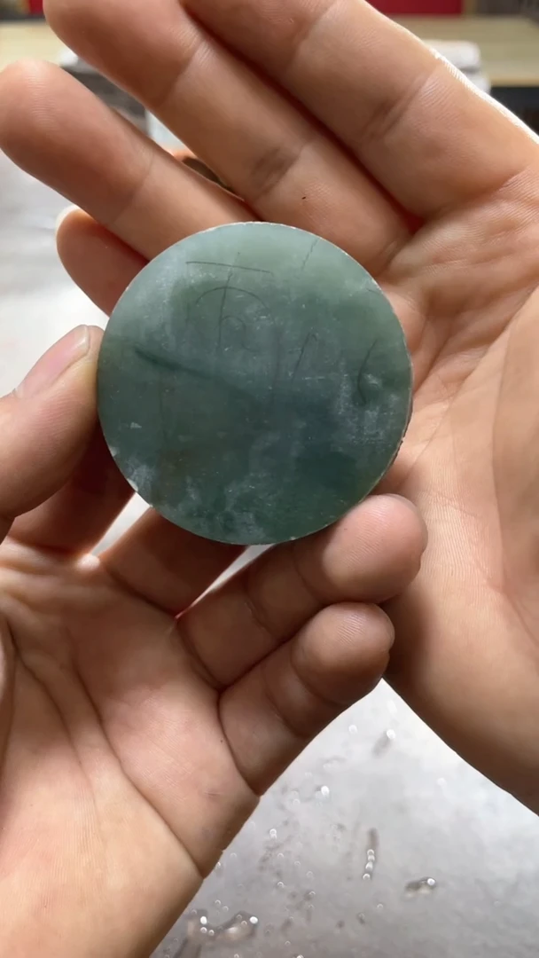 【闪购商品】定制翡翠未镶嵌雨果