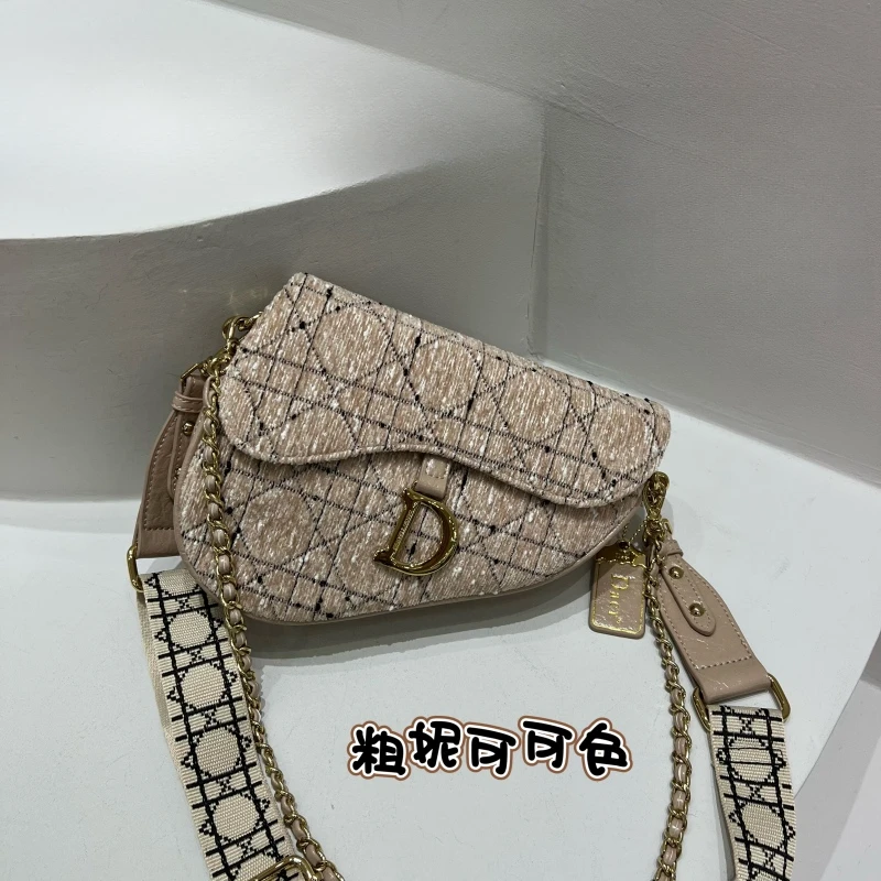 【RAIN·CUN】 小香风气质条纹斜跨马鞍包 ZT-D7076-可可色