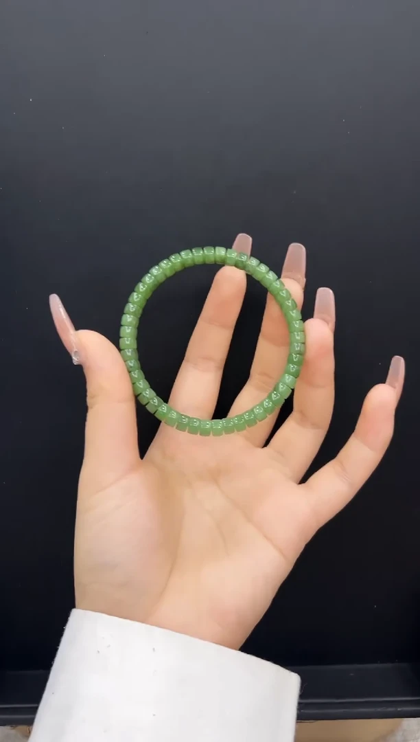 【闪购商品】和田玉手链未镶嵌-512019