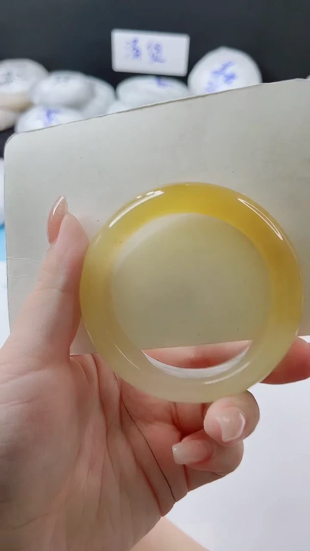 未镶嵌手镯石英质玉多样性发货L72