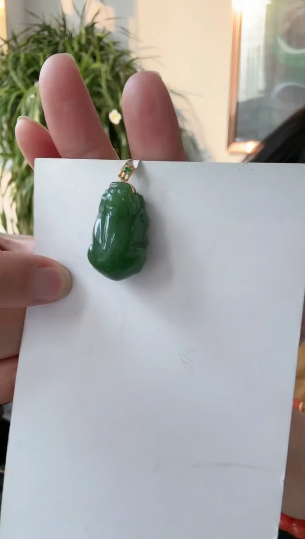 【闪购商品】和田玉Q18K金镶嵌貔貅