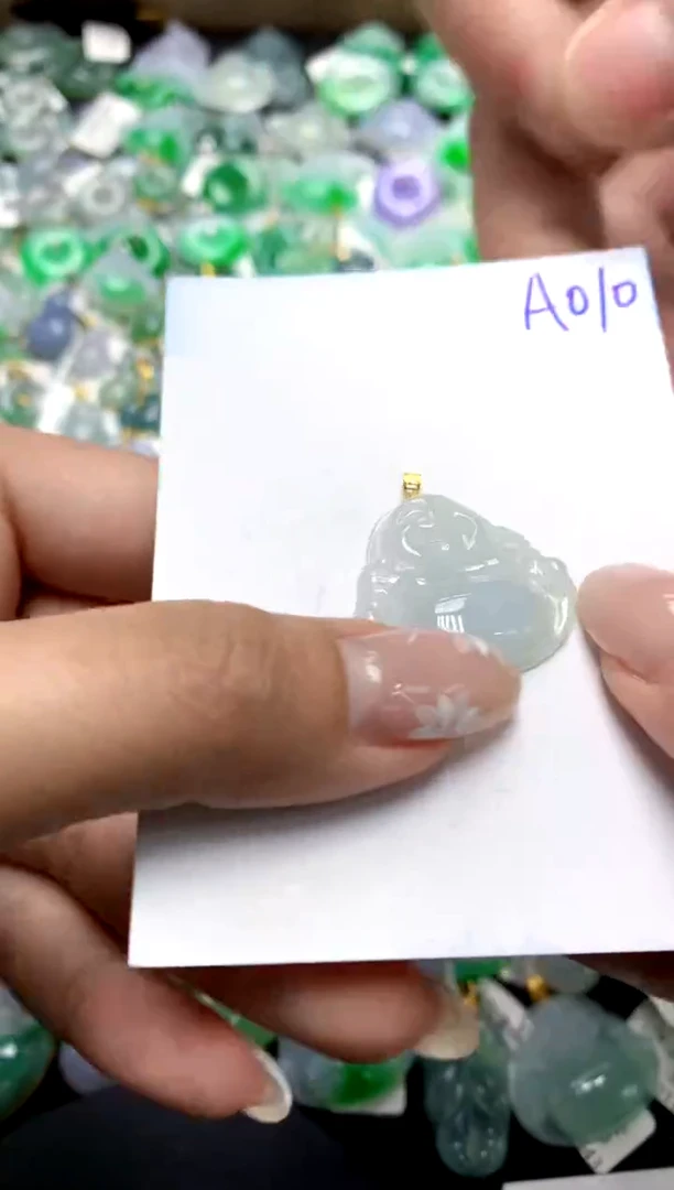【闪购商品】翡翠颈饰18K金镶嵌1111111111111