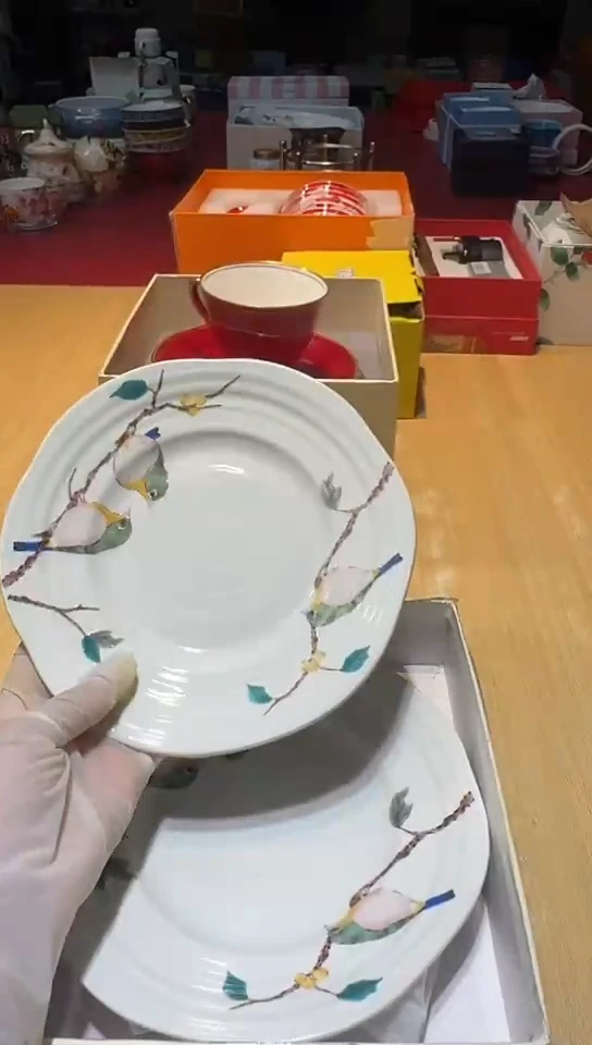 瓷片生活的本意是开心啊@@1