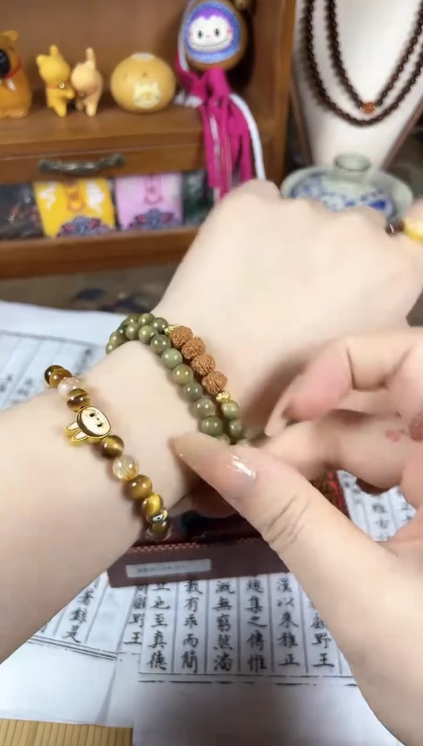 非洲檀香手串/手链菩提木质玉石手串/多发性其一/不带盒子