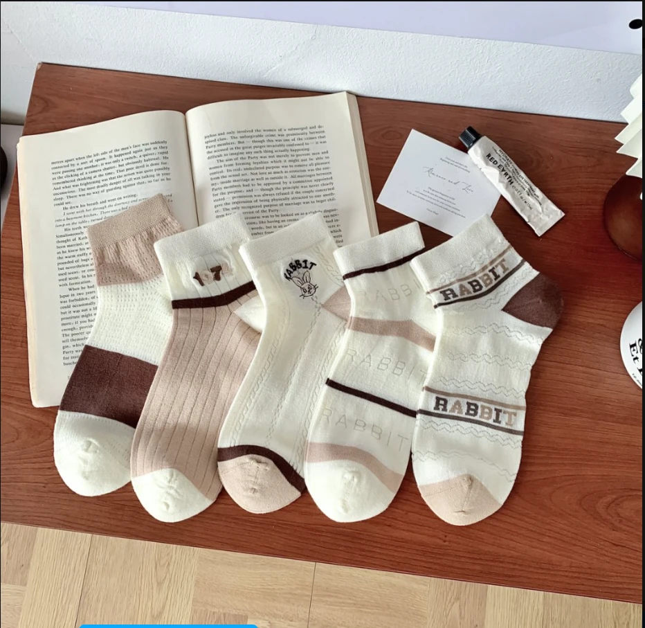 透气心形运动风女冬季中筒袜公主风常规抽绳晕染袜子