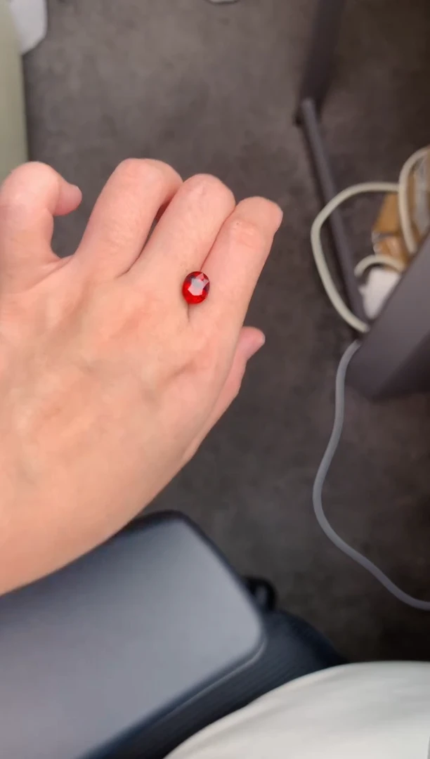 石榴石裸石未镶嵌4.1ct芬达  BE